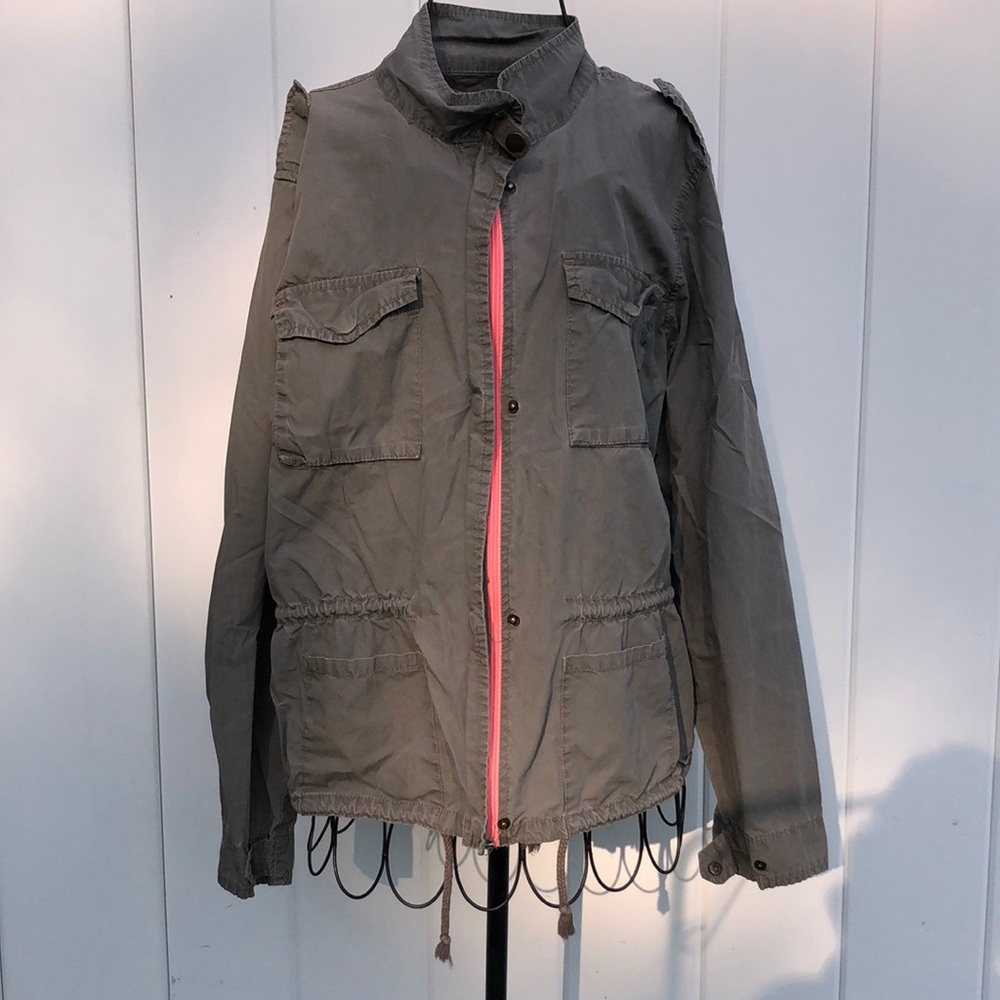 Brown and pink jacket rain coat size large cinched waist light weight fall coat​